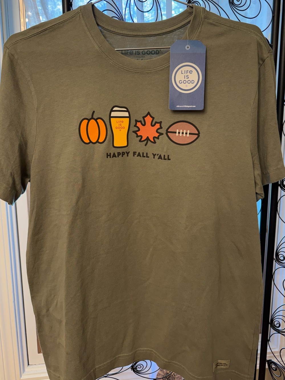 Life Is Good Men's Happy Fall Icons Crusher Tee Medium NWT